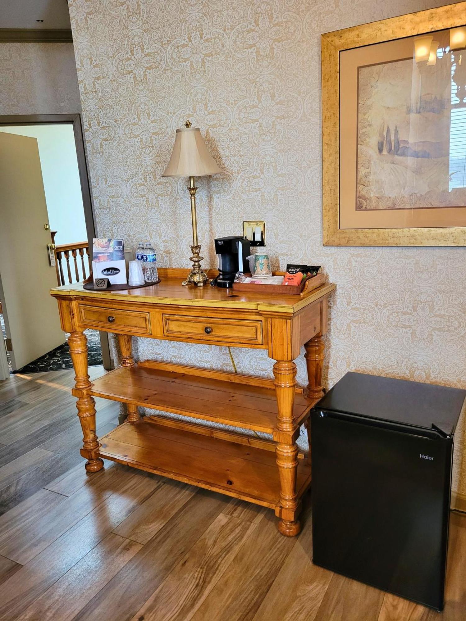 Altland House Inn & Suites Abbottstown Eksteriør billede